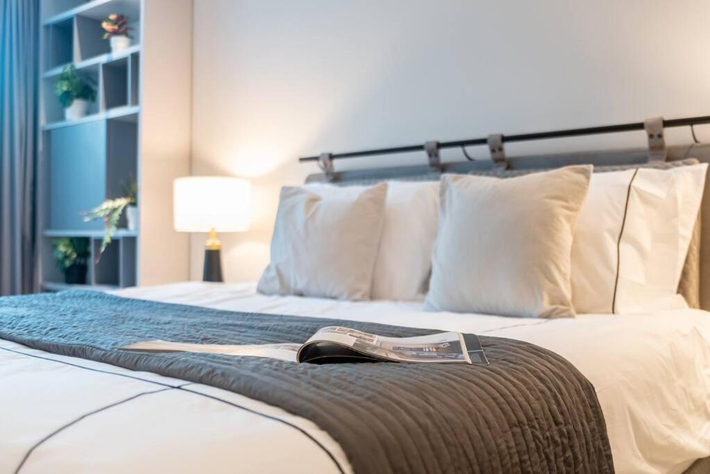 FIRST CLASS 2BR Mesmerizing Ocean Views