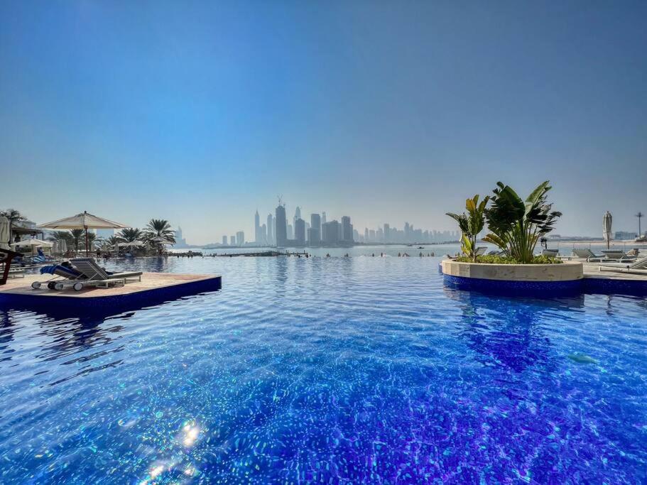 FIRST CLASS 2BR Mesmerizing Ocean Views