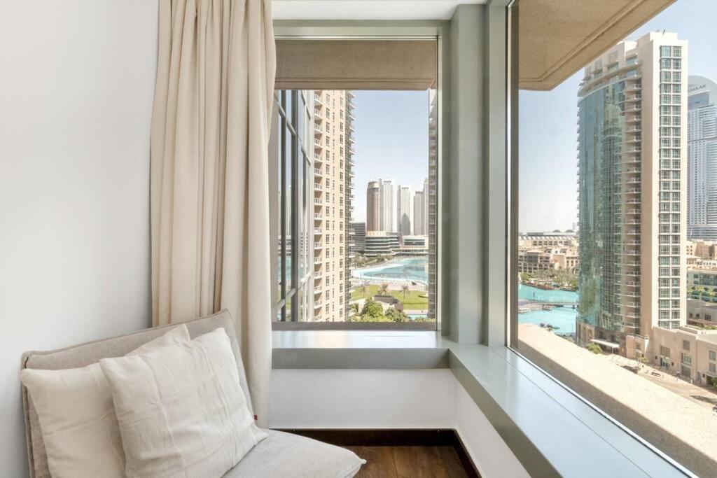 First Class 2BR Majestic Fountain Overlook