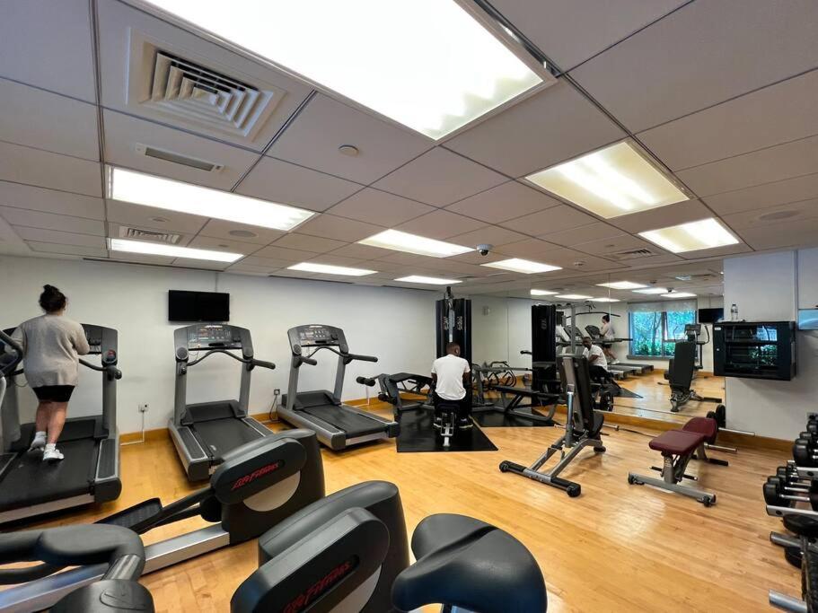 First Class 2BR Majestic Fountain Overlook