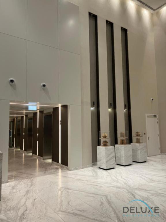 Luxurious 2BR Apartment at Boulevard Point Downtown Dubai by Deluxe Holiday Homes