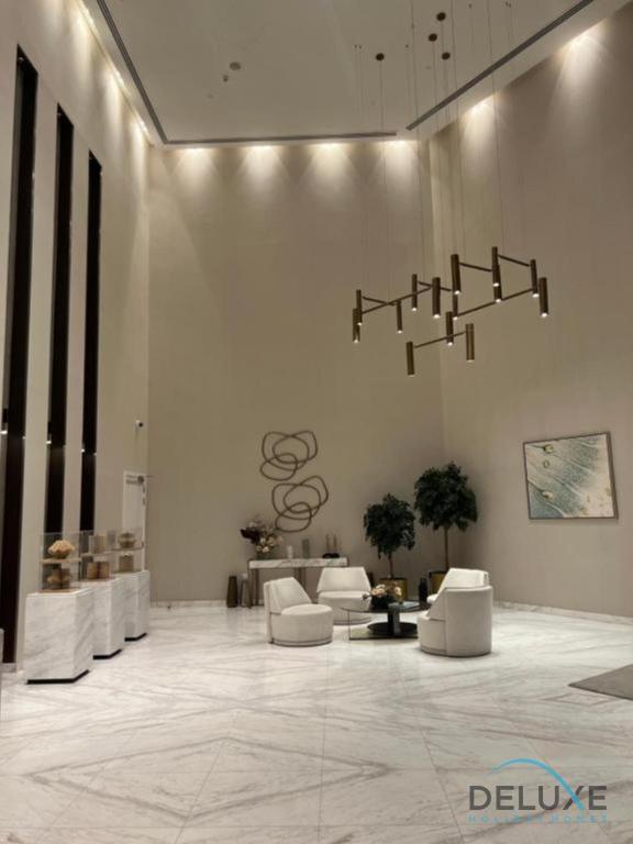 Luxurious 2BR Apartment at Boulevard Point Downtown Dubai by Deluxe Holiday Homes