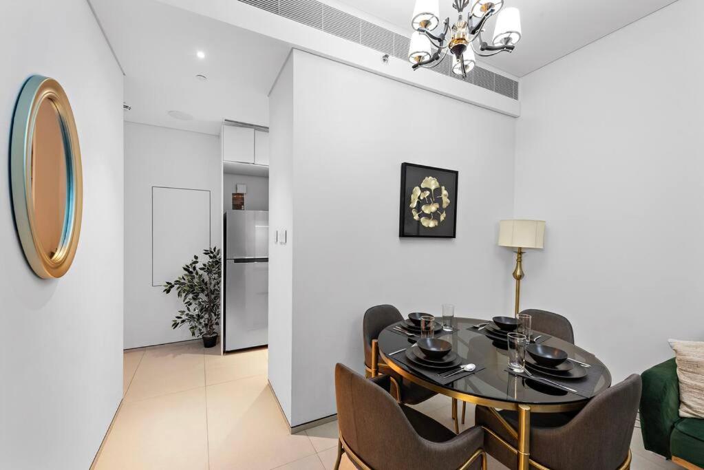 FIRST CLASS 1BR Indulge in Luxury Beach Resort