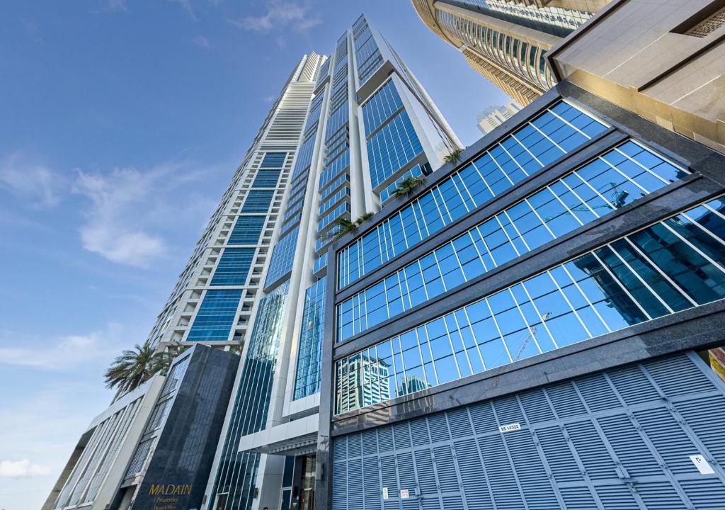 Savis Vacation Homes 2 Bedroom Marina Arcade