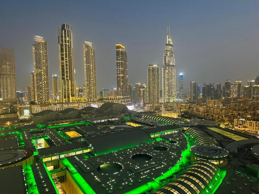 هتل اسپکتاکولار ویوز وان بدروم اَت آدرس دبی مال - Spectacular Views One Bedroom at Address Dubai Mall