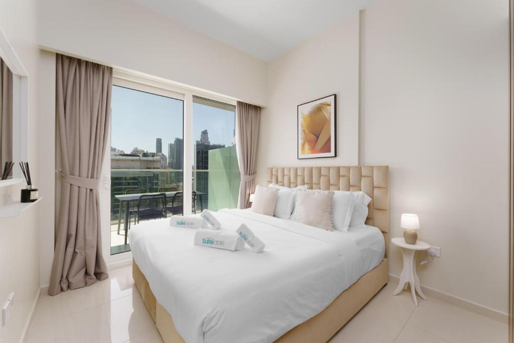هتل مدرن ۲-بد روم آپارتمان وید برج خلیفه ویو - Modern 2-Bedroom Apartment with Burj Khalifa view