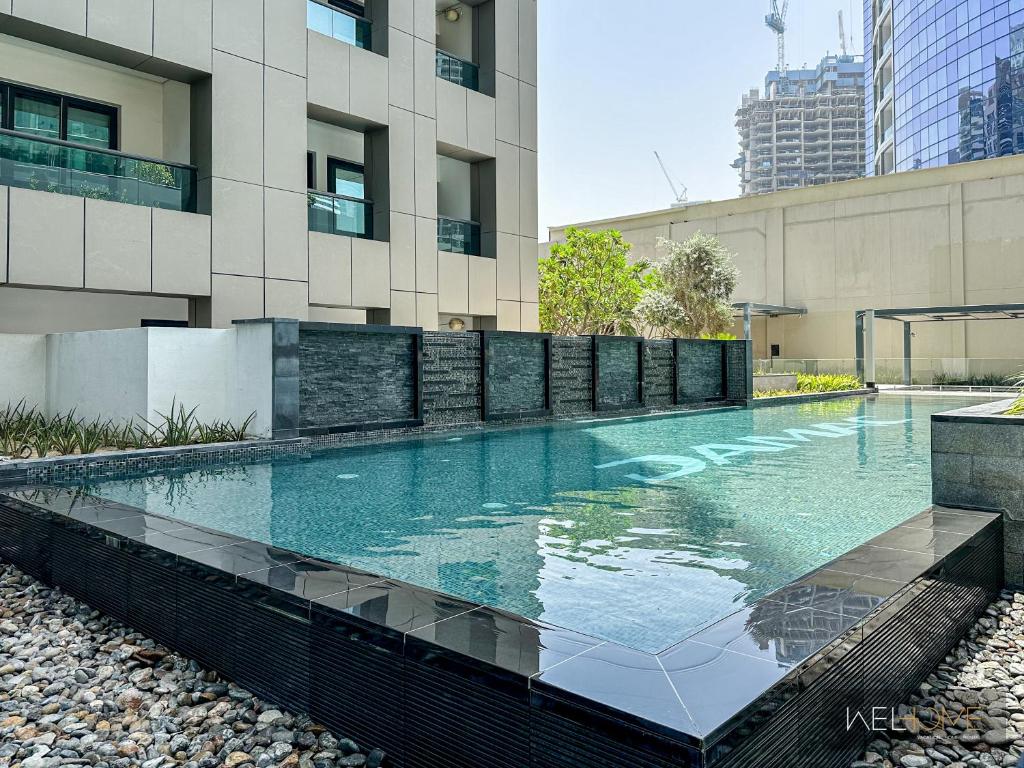 هتل ول هوم - لاکچری لیوینگ این بیزنس بی ۲ بی آر + میدز روم - WelHome - Luxury Living in Business Bay 2BR + Maid's Room