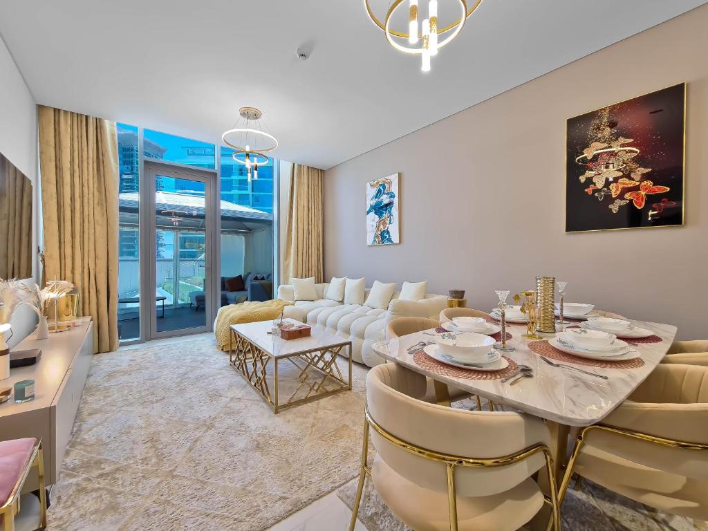 هتل آلترا لاکچری آپارتمان - ۳ مینس تو دبی مال - Ultra Luxury Apartment - 3 mins To Dubai Mall