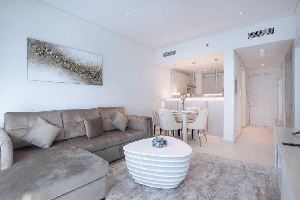 هتل اسپیشس ۲ بد روم در سون پام - Spacious 2 bedroom in Seven Palm