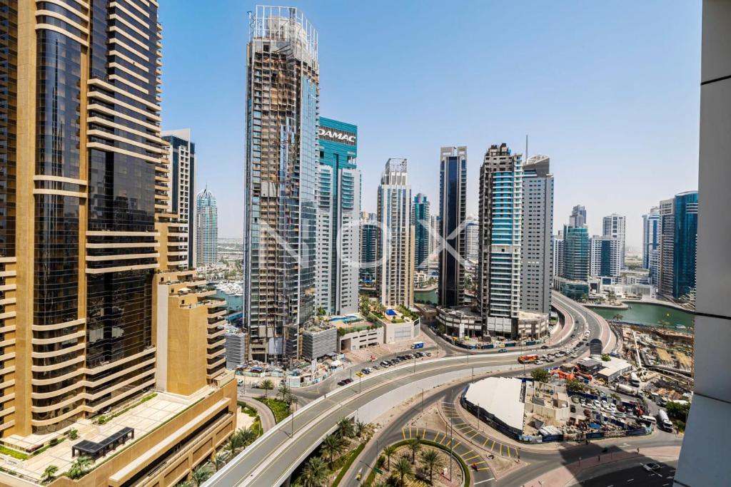 Breathtaking Marina View Studio in Botanica Tower