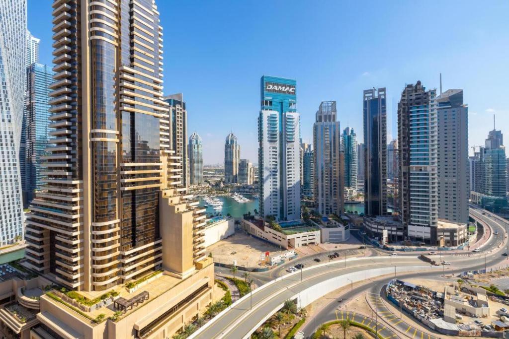 Breathtaking Marina View Studio in Botanica Tower