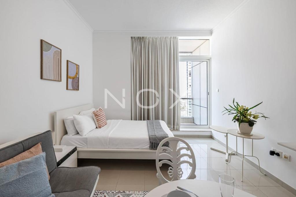 Breathtaking Marina View Studio in Botanica Tower