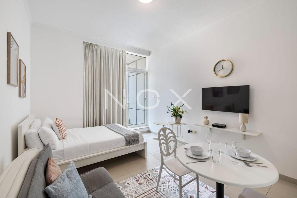 Breathtaking Marina View Studio in Botanica Tower