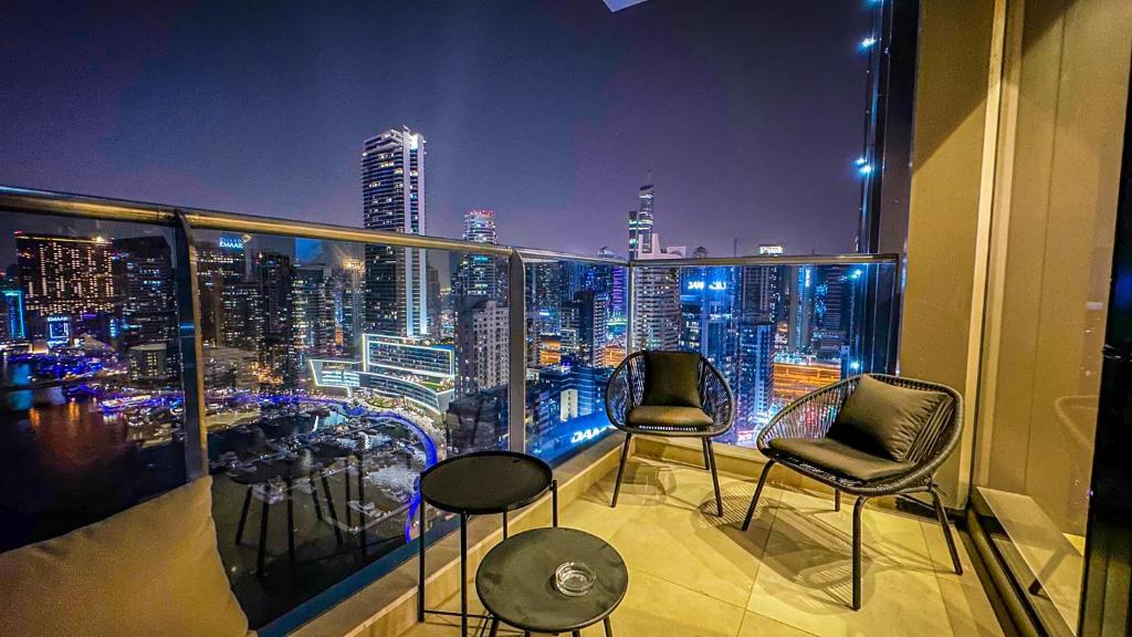هتل ایزی‌گو - اسپارکل تاور تیمت 1 بی‌آر ویت ویو - EasyGo - Sparkle Tower Themed 1BR with View