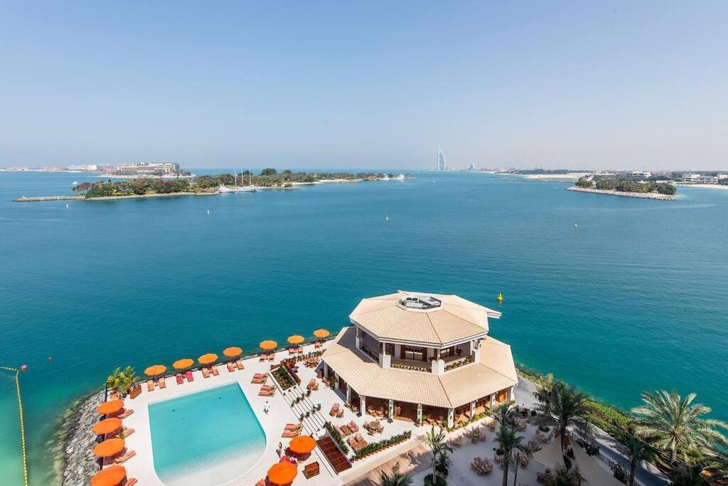 هتل سی ویو، پرایوت بیچ اند پول، پام جمیرا - Sea View, Private Beach and Pool, Palm Jumeirah