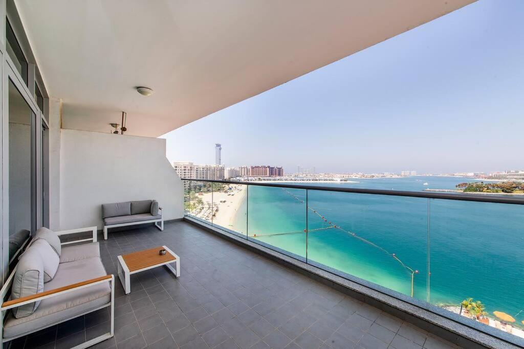 Sea View, Private Beach and Pool, Palm Jumeirah