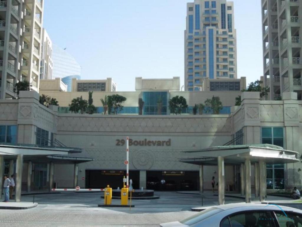 Captivating 1BR Apartment at BD 29 BLVD Tower 2 in Downtown Dubai by Deluxe Holiday Homes