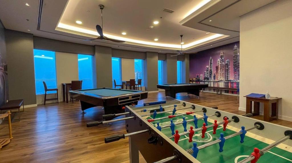 Exquisite 2-bedroom Apartment With Sea View