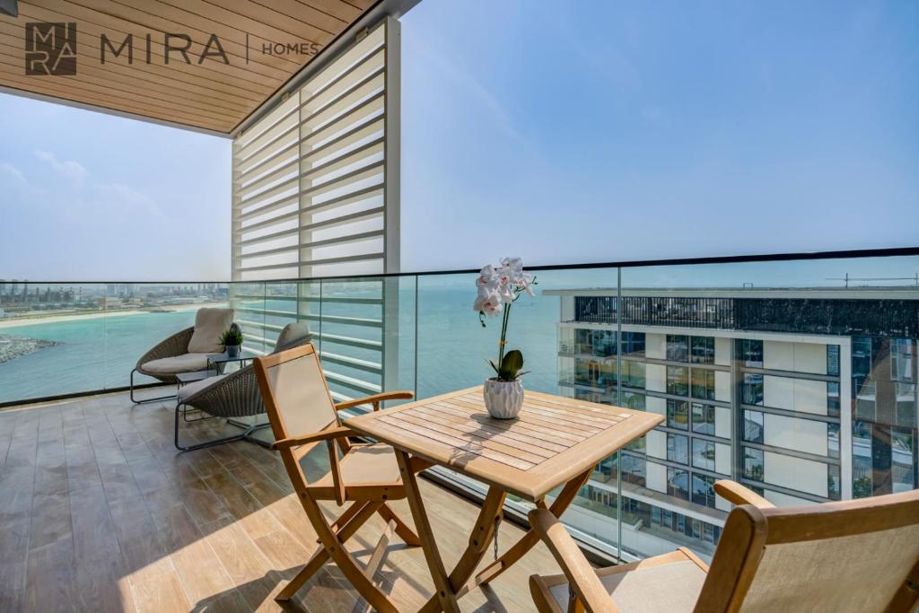 هتل میرا هالیدِی هومز - لاکژری ۳ بُد روم این بلوواترز وِد سی ویو - Mira Holiday Homes - Luxury 3 bedroom in Bluewaters with sea view