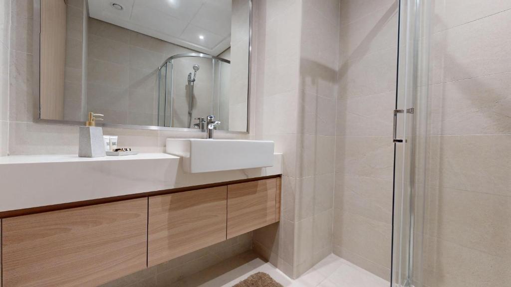 هتل پرایم‌استی - آذیزی ریویرا 9 1بی‌آر - ال میدان - Primestay - Azizi Riviera 9 1BR - Al Meydan