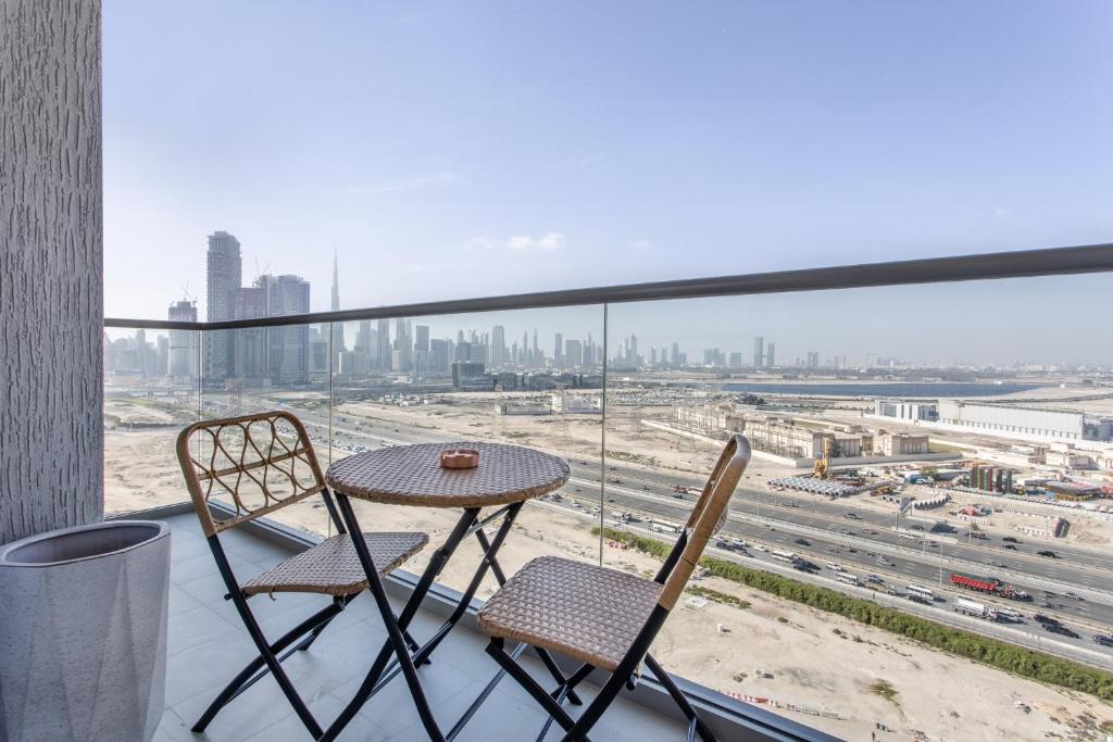 هتل استی بای لاتینم لوکشر ۱BR هالیدی هوم سی‌وی‌آر بی۱۶۰۴ نییر برج خلیفه - STAY BY LATINEM Luxury 1BR Holiday Home CVR B1604 near Burj Khalifa
