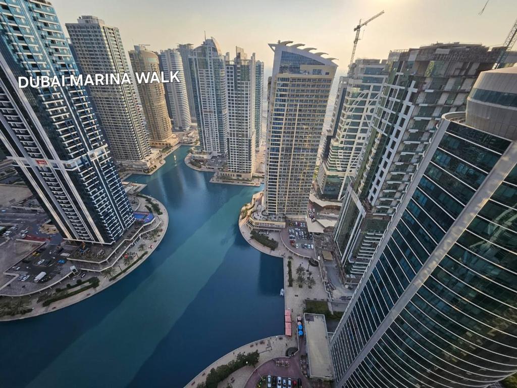 هتل استنینگ ۱بد روم آپارتمان - ویت اَمِیزِنگ دبی مارینا ویو - Stunning 1Bedroom Apartment - With Amazing Dubai Marina View