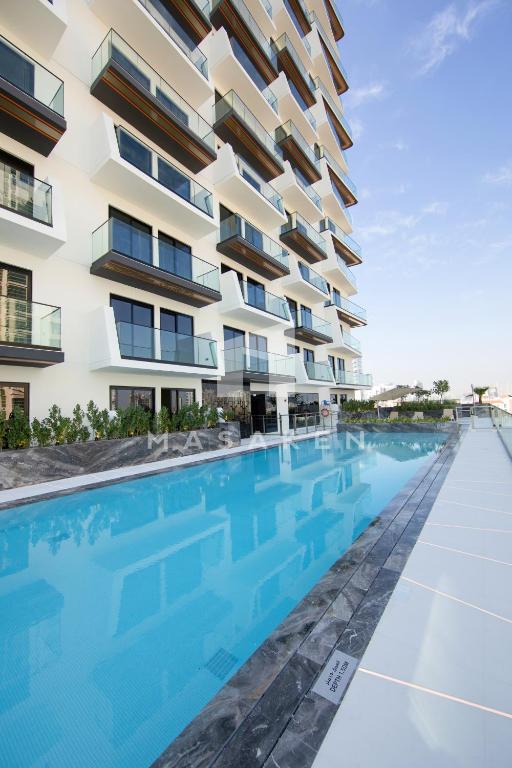 هتل فولی فرنیشد ۱بدروم وید بیگ بالکنی این جی وی سی - Fully Furnished 1bedroom With Big Balcony In Jvc