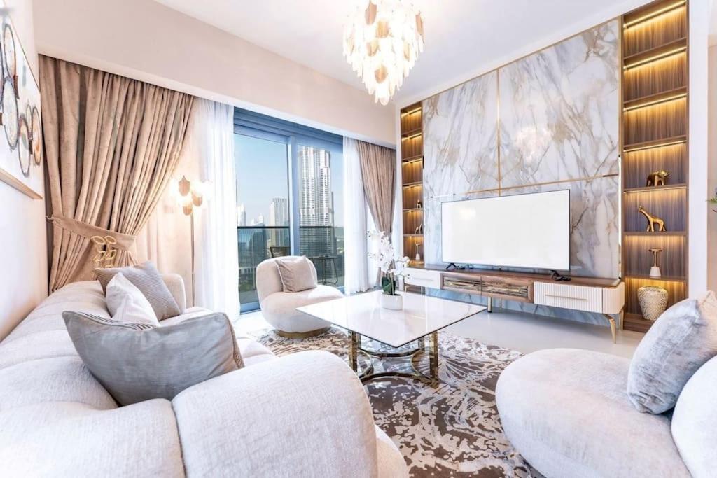 هتل لاکچری ۳-بد: برج خلیفه ویو - Luxury 3-Bed: Burj Khalifa View