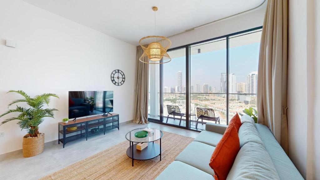 هتل پریمیستِی - مودرن ۱ بی‌آر این کَچ ریزیدنس - جی‌وی‌سی - Primestay - Modern 1BR in Catch Residence - JVC