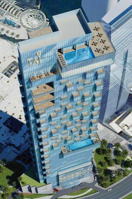 هتل لاکچری ۵ استار کاندو این دبی - Luxury 5 Star Cando in Dubai