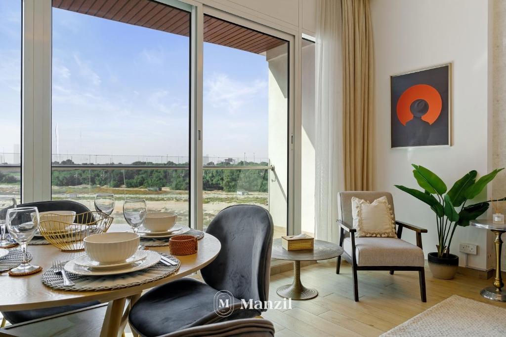 هتل منزل - ۱ بی ار در سُبها هارتلند با اینفینیتی پُل - Manzil - 1BR in Sobha Hartland with Infinity Pool