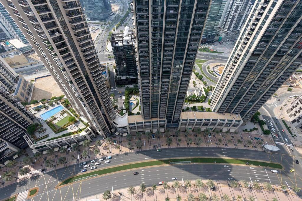 هتل کوزی 2 بی آر @ اک ت وان، بولوار ویو نیر دوبی مال 3904 - Cozy 2BR @ Act One, Boulevard View Near Dubai Mall 3904