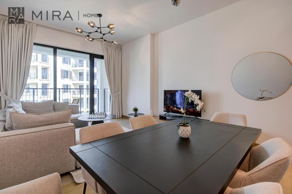 هتل میرا هالیدی هومز - فرنیشد لاولی ۲ بدروم - Mira Holiday Homes - Furnished lovely 2 bedroom