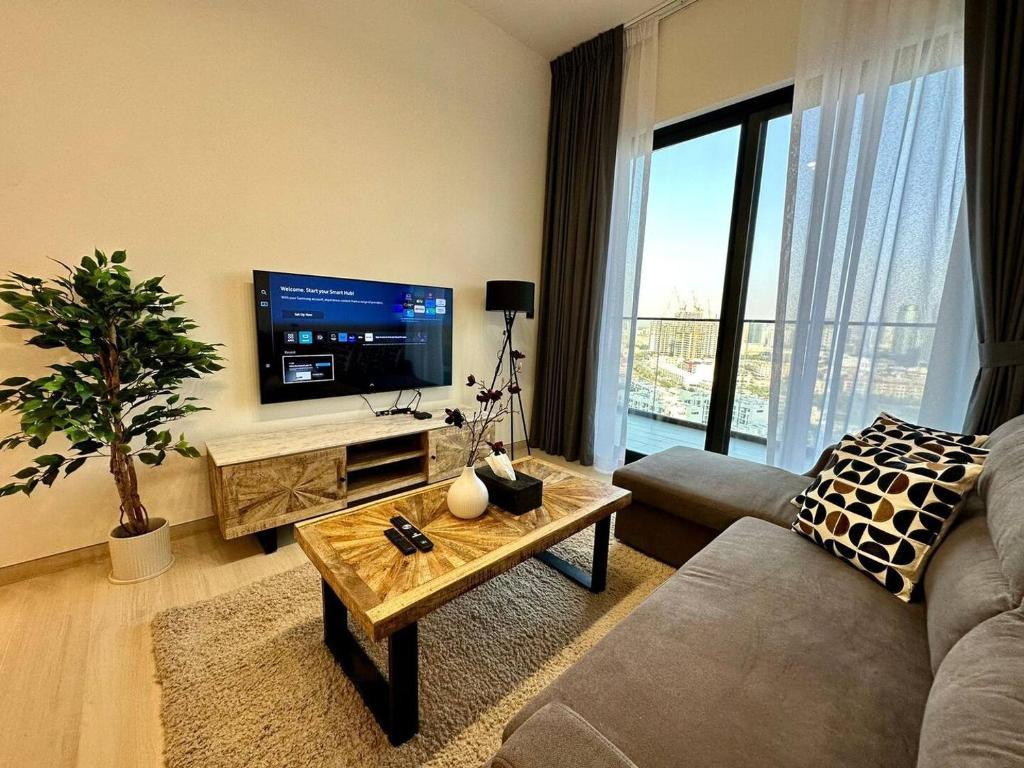 هتل فولی فرنشد ۱بد روم - بالکونی، جیم اند پول - Fully Furnished 1bedroom - Balcony, Gym And Pool