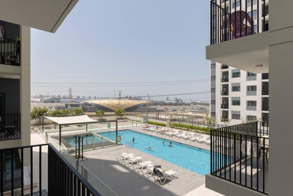 هتل کامفرتبل ۲ بی دی آپارتمان نکست تو مترو اند مال - Comfortable 2bd Apartment Next To Metro & Mall