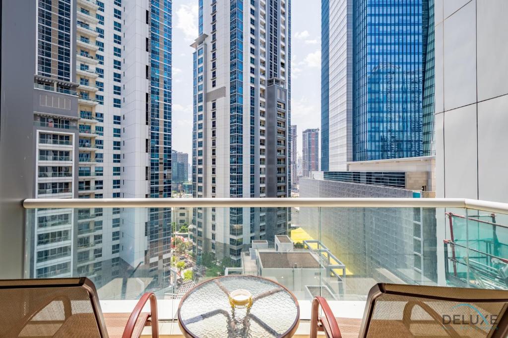 Capacious 1BR Apartment at West Heights 1, Business Bay by Deluxe Holiday Homes