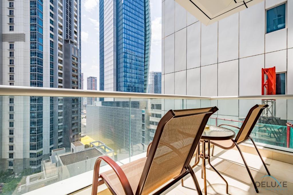 Capacious 1BR Apartment at West Heights 1, Business Bay by Deluxe Holiday Homes