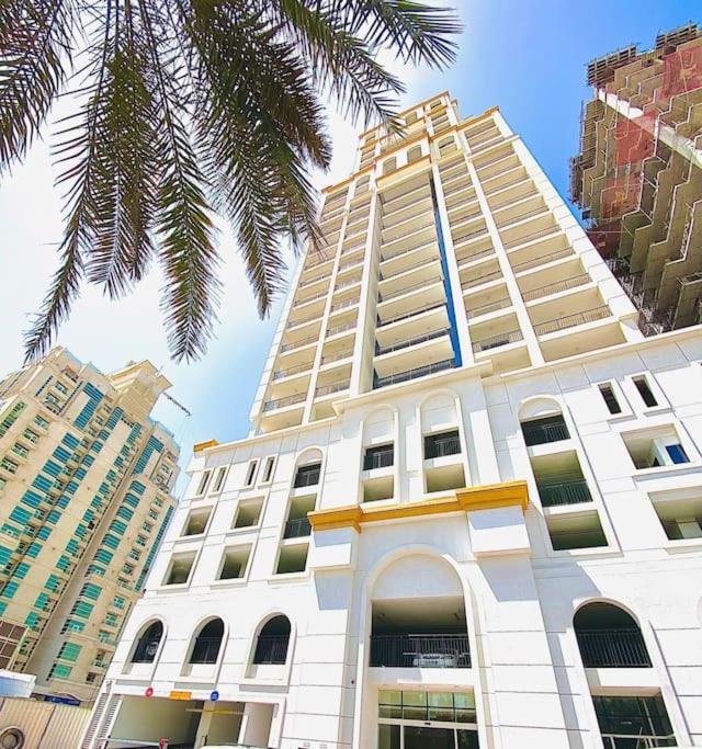هتل آپارتمنت وان روم پرایوت باث رم توب جیم فری پارکینگ - apartment one room private bathroom tub gym free parking