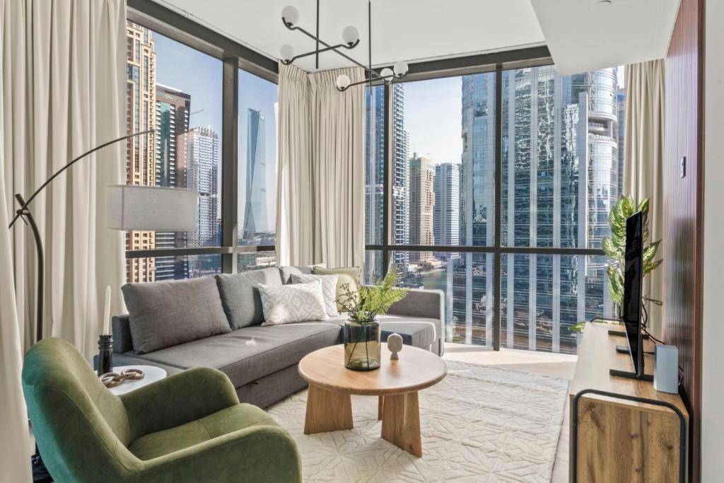 هتل گست ردی - ماجستیک استی ویت دبی مارینا ویو - GuestReady - Majestic stay with Dubai Marina view