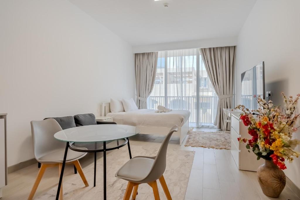 هتل مدرن اند کٌوزی استودیو این جی وی سی آی لُما بیلدینگ - Modern and Cozy Studio in JVC I Luma Building