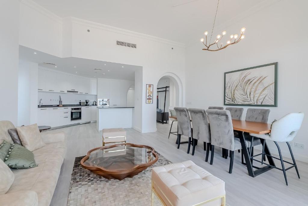 هتل ال هاتیمی، شورلین آپارتمنتز، پالم جمیرا، دبی - Al Hatimi, Shoreline Apartments, Palm Jumeirah, Dubai