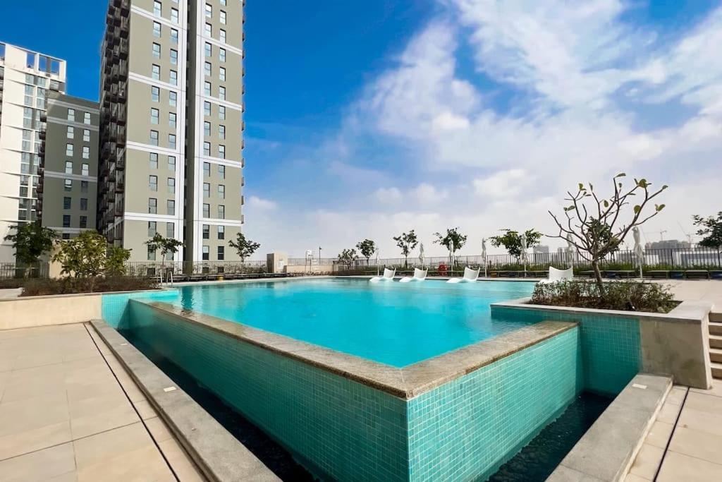 هتل برند نیو آپارتمان این سوسیو تاور دبی هیلز - Brand New Apartment in Socio Tower Dubai Hills