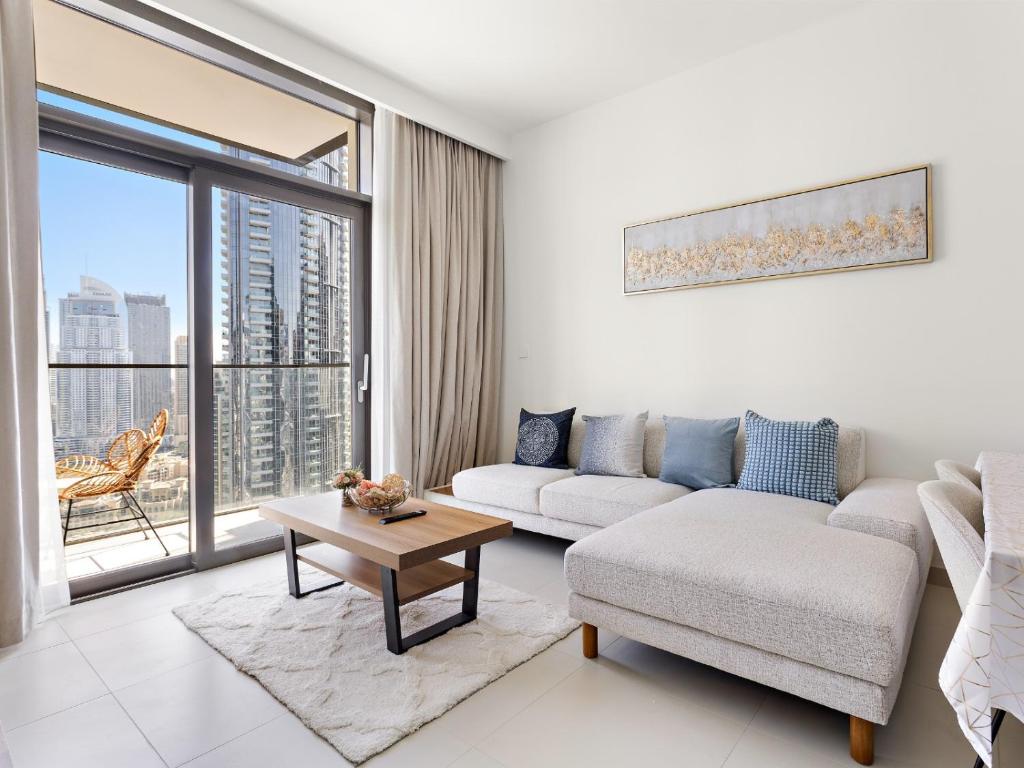 هتل بریت تکینگ اند استنننگ ۱ بی دی آر ویت برک خلیفه ویو - Breathtaking & Stunning 1BDR With Burjkhalifa View