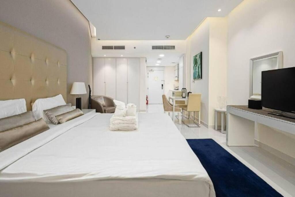 Manzil - Studio Apartment in Business Bay near Dubai Mall