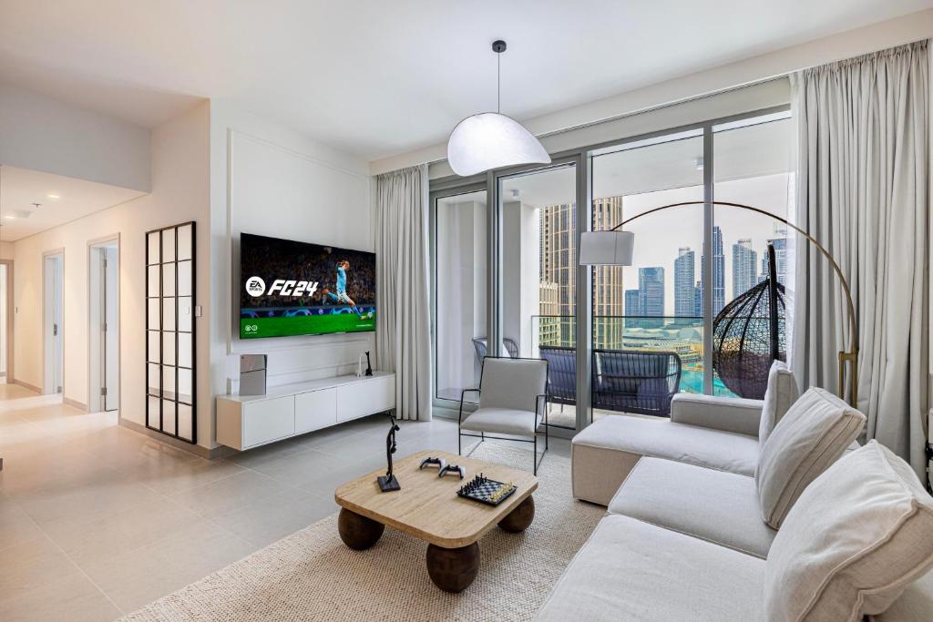 هتل لاکچری 4BR برج خلیفه و فونتین ویوز - Luxury 4BR Burj Khalifa & Fountain Views