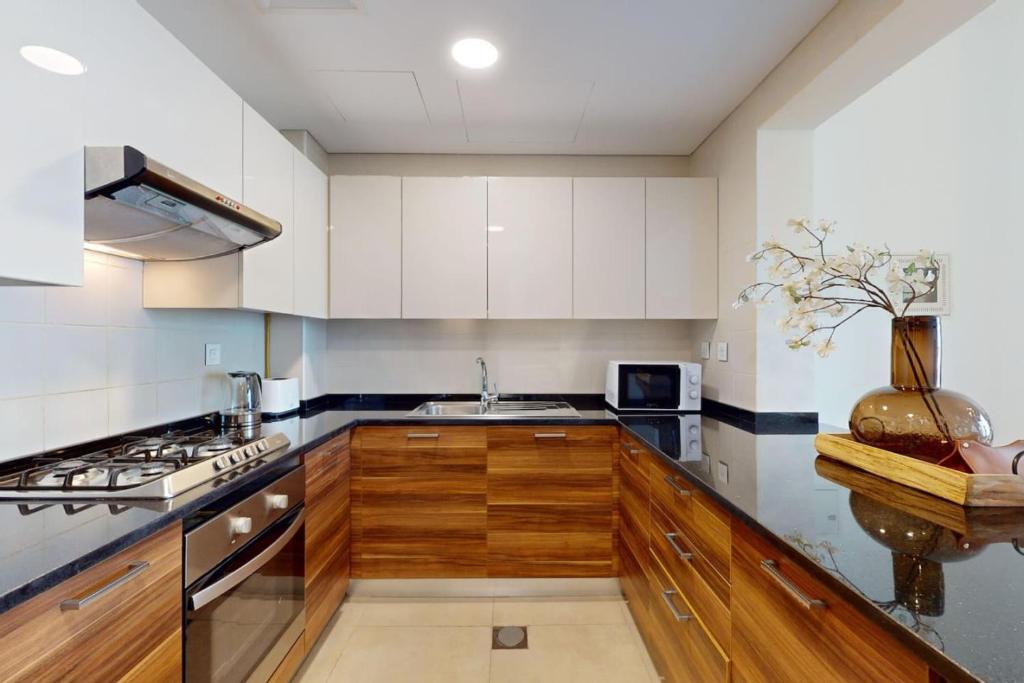 Sparkle Tower 1 - Vacationer