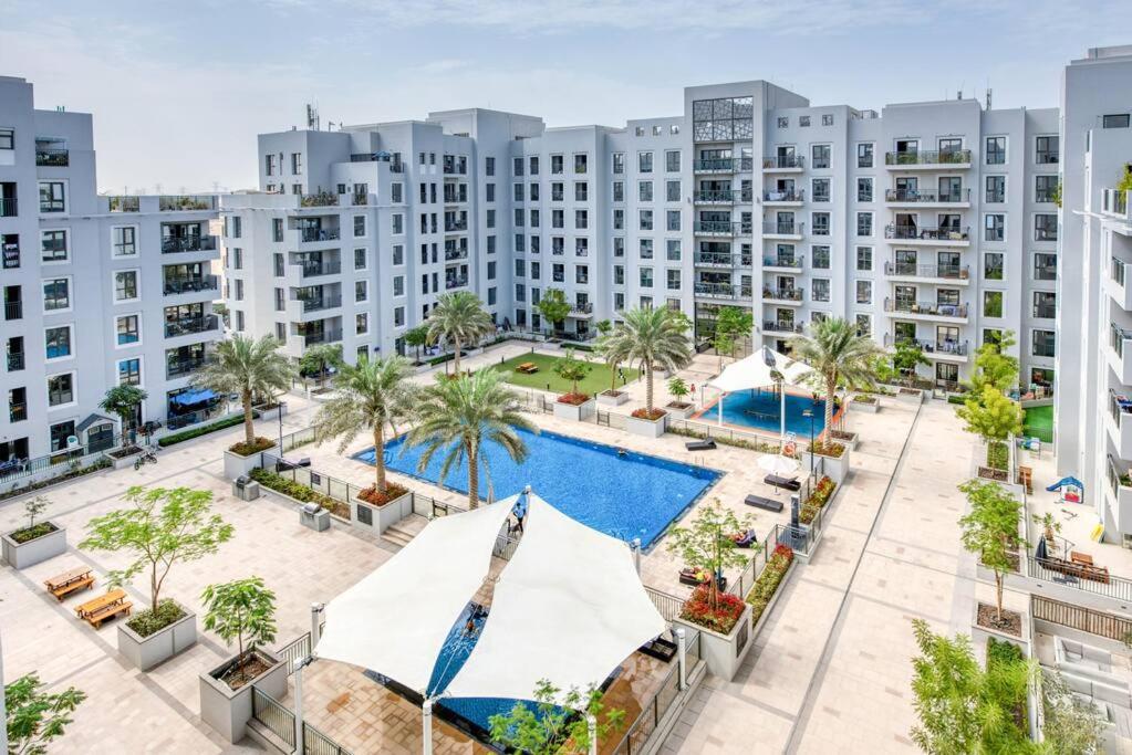 هتل ۱ بد روم آپارتمان در تاون اسکوئر صافی - 1 Bedroom Apartment in Town Square Safi