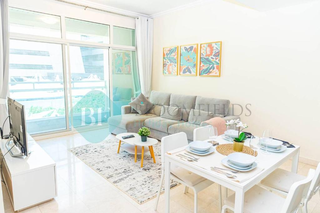 هتل بلومفیلدز - ۱ بی آر کازِی آپارتمان نیِر تو بیچ - Bloomfields - 1 Br Cozy Apartment Near To Beach