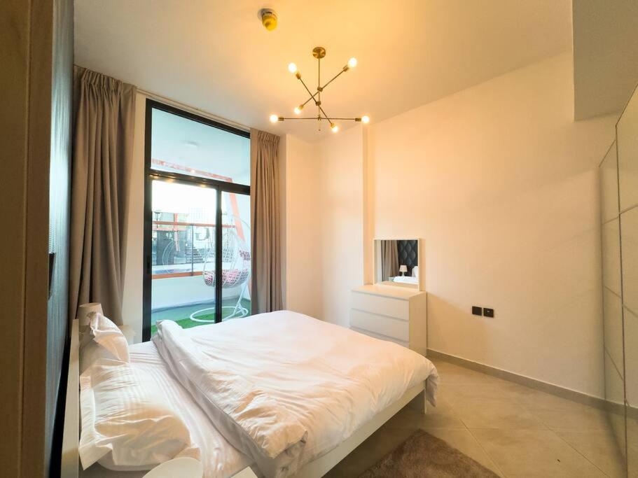 نایس وان بدم روم این ال جداف نیر ماریوت هتل - Nice One Bedroom in Al Jaddaf Near Marriot Hotel