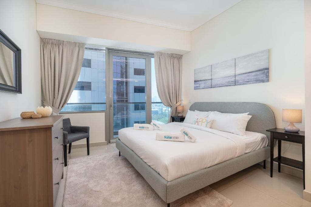 هتل یور دریم هوم اویتس ات اوشن هایتز - Your Dream Home Awaits at Ocean Heights